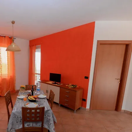 Locazione Turistica Orange In * Santa Domenica (Vibo Valentia)